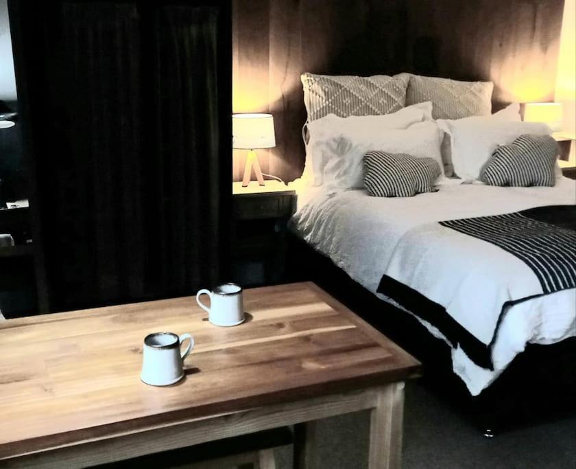 The Old Barn Annexe, Cosy Stay, Close Drive To City, Beach, South Downs & Goodwood Chichester Exterior foto